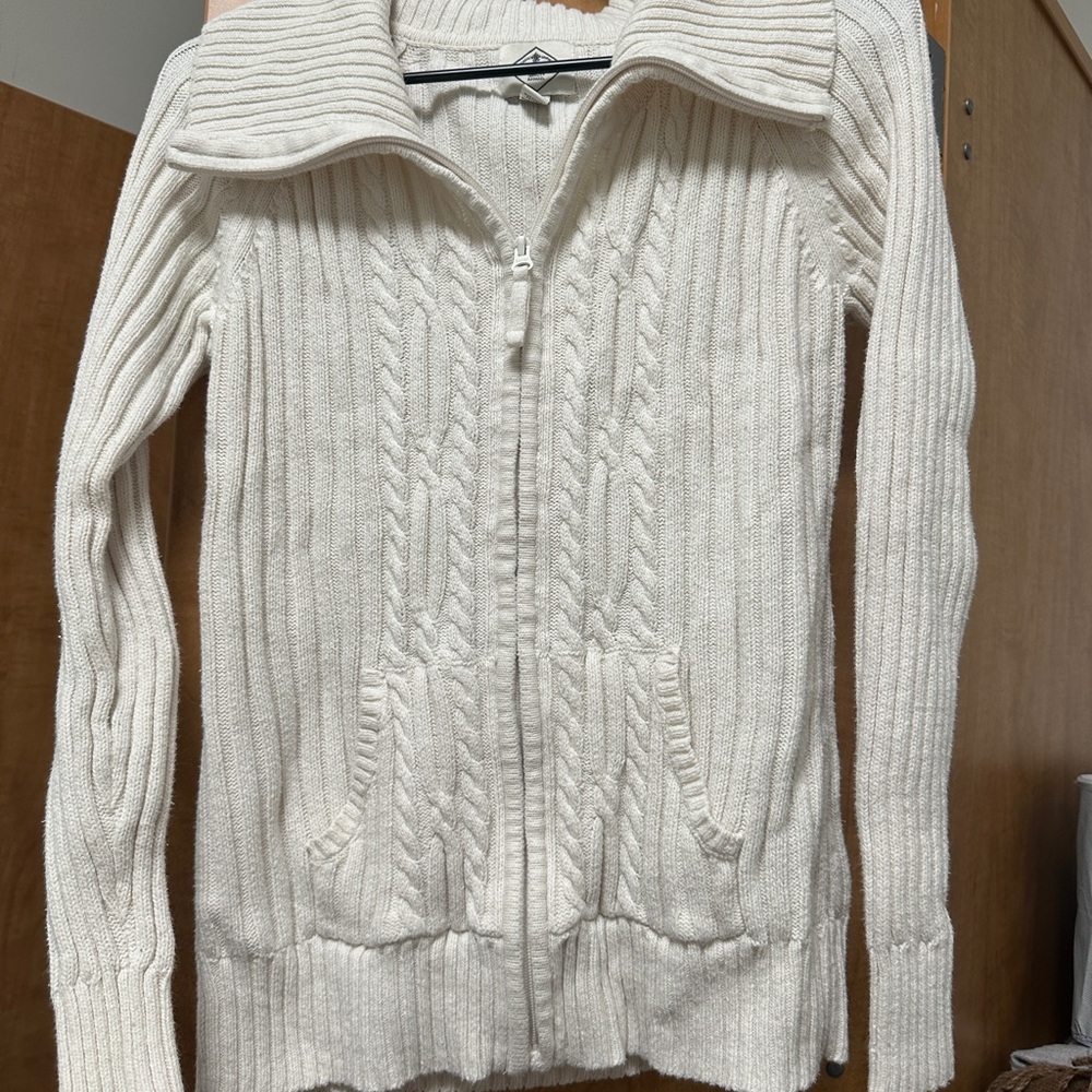 St. John’s Bay Women's White Cable Knit Sweater